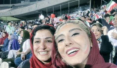 მსოფლიო ჩემპიონატის "სასწაული": ირანში სტადიონზე ქალები შეუშვეს [PHOTO]
